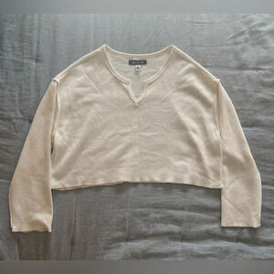 Urban Outfitters White Ribbed Knit Notch Neck Long Sleeve Cropped Shirt Size M